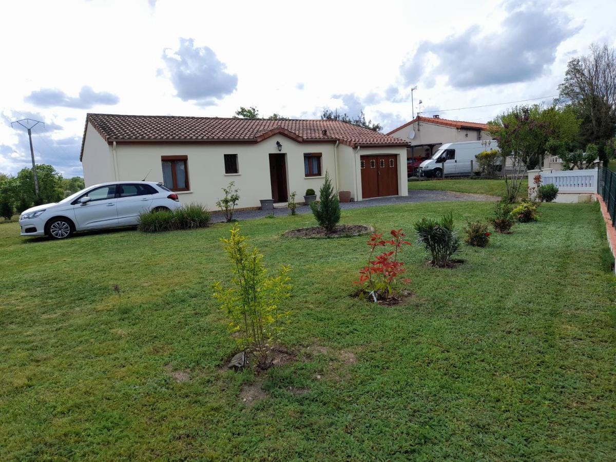 La Belle Maisonnette Montmorillon Bagian luar foto