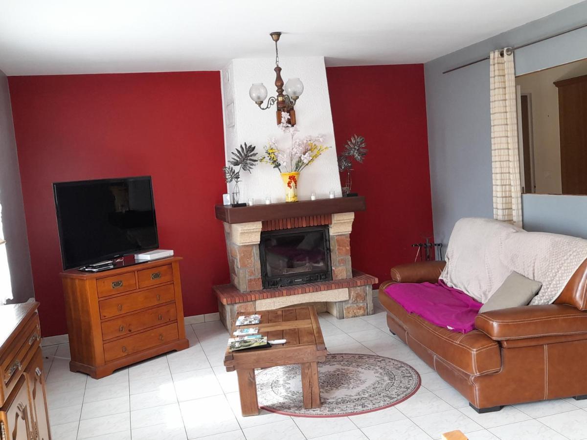 La Belle Maisonnette Montmorillon Bagian luar foto